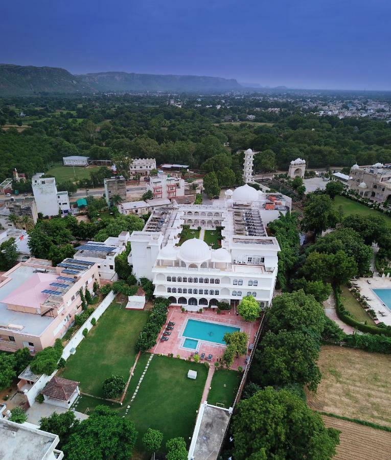 Отель Anuraga Palace Савай-Мадхопур Экстерьер фото